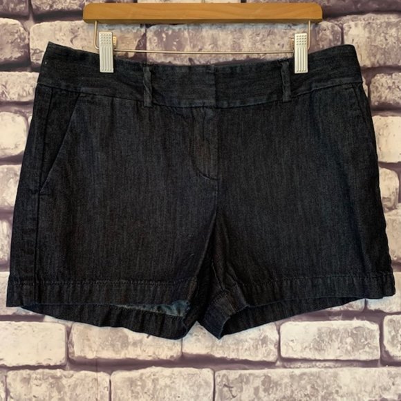 LOFT Pants - Ann Taylor LOFT Jean Shorts Size 2